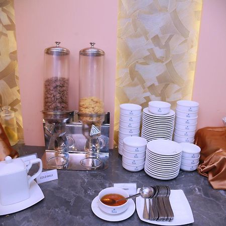 Asia Hotel & Resorts Дака Екстериор снимка