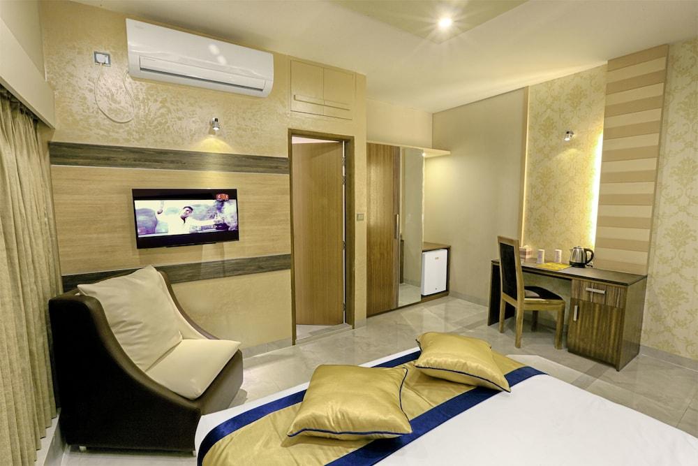 Asia Hotel & Resorts Дака Екстериор снимка