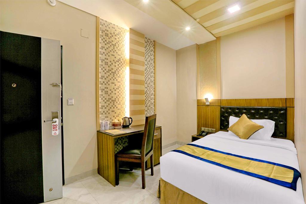 Asia Hotel & Resorts Дака Екстериор снимка