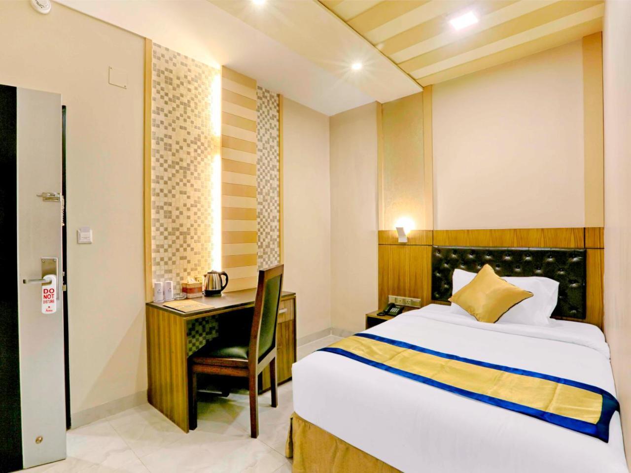 Asia Hotel & Resorts Дака Екстериор снимка