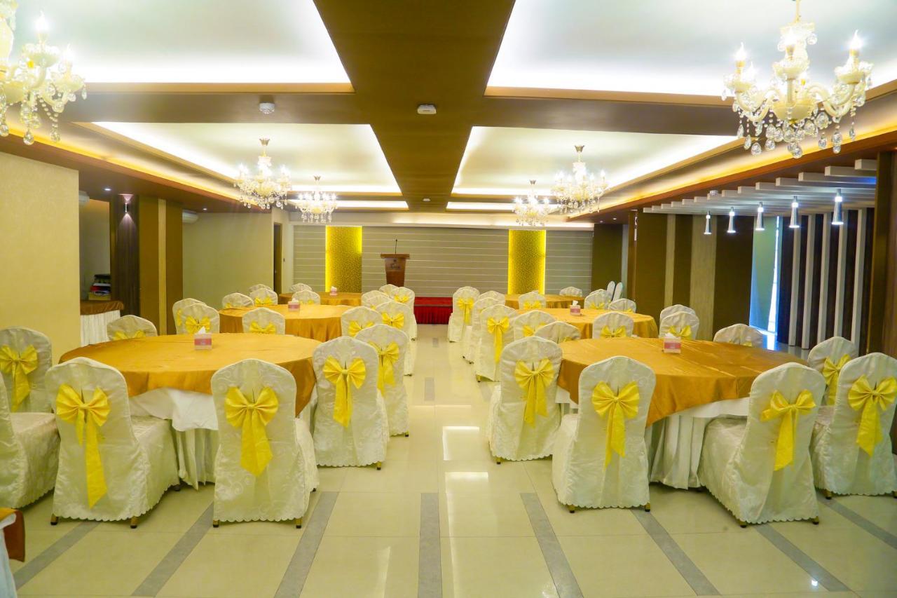 Asia Hotel & Resorts Дака Екстериор снимка